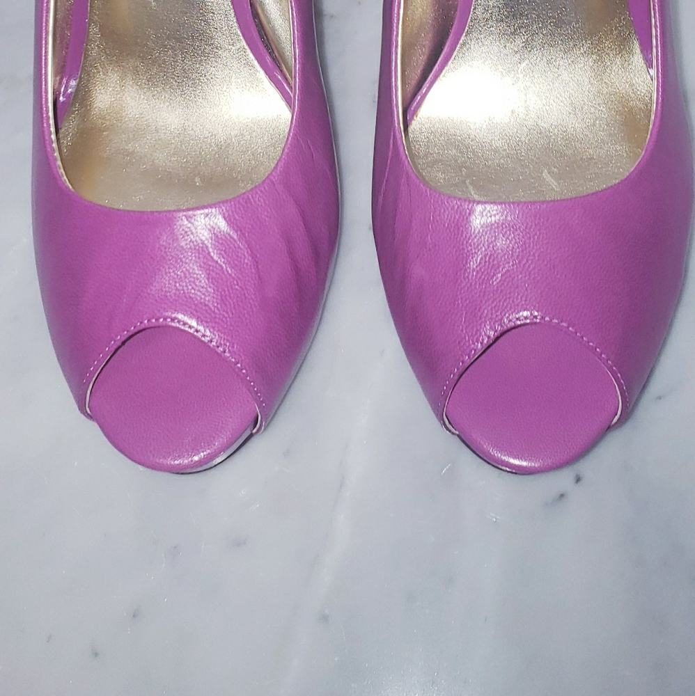 💜 Beautiful ladies open-toe pumps